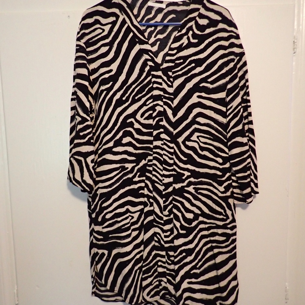 H&M Black and Cream Animal Print Tunic Dress